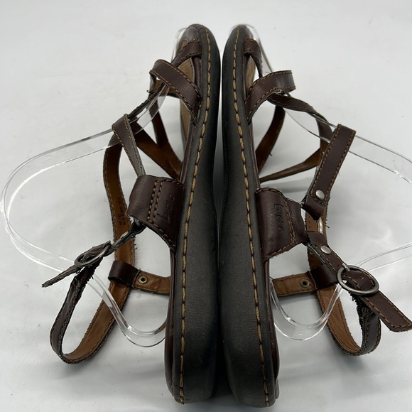 b.o.c. Brown Strappy Sandals size 10 - Picture 6 of 11